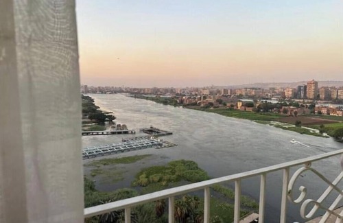 Oula Apartment | Luxury apartment directly on the Nile