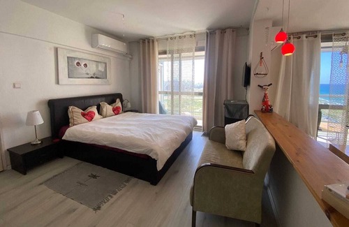 Herzliya Apartment | Luxury apartment by the beach