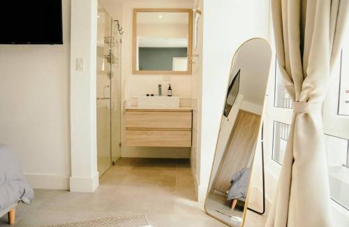 Las Escobas del Venado Apartment | LUXURY Apartment in BLUE Playa Venao D-32