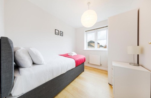 Filton Apartment | Luxury Apartment in Filton with Free Parking