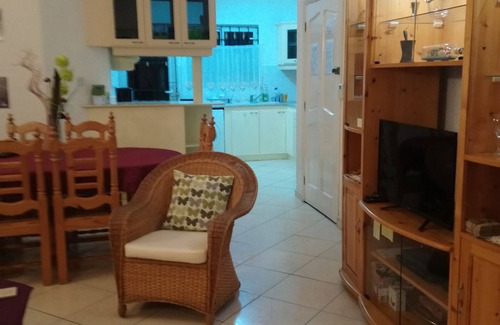 Flic-en-Flac Apartment | Luxury apartment near the sea in Flic en Flac, with 2 swimming pools and Wi-Fi