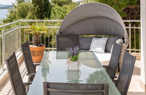 Businci Apartment | LUXURY APARTMENT NEXT TO THE SEA