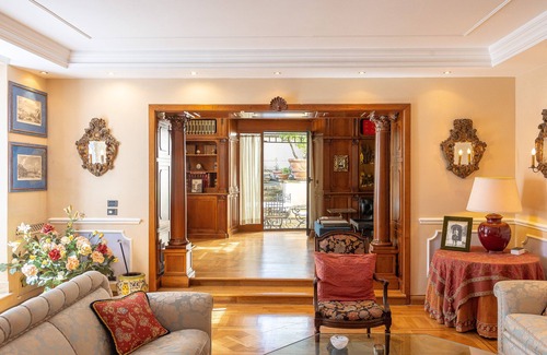 Rione VII Regola Apartment | Luxury apartment Via Giulia with private garden