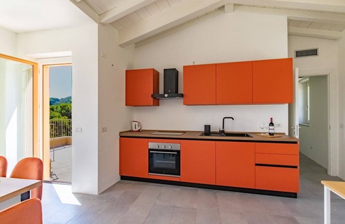 Procchio House | Luxury apartment with private access to the sea
