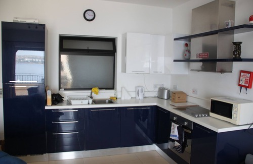 Mellieħa Heights Apartment | Luxury Apartment with Pool and Open Sea Views