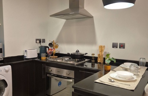 Al Hoora Apartment | Luxury Apartment with Panoramic Sea View - Era View Towers