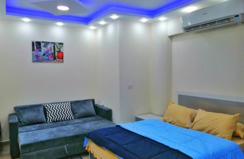 Al Mamsha El Seyahi Apartment | Luxury apartment with sea view and free beach