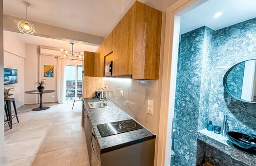 Kinosargous Apartment | Luxury Apt close to metro & Akropolis#2 Cielo Home