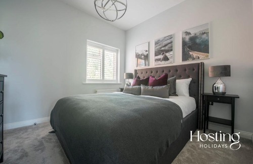 Ascot Apartment | Luxury Ascot Apartment Close To Racecourse No 6