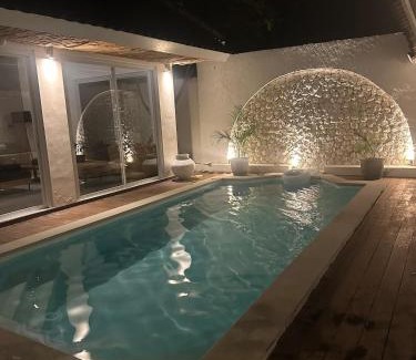 Gili Air Villa | Luxury at Family Ties Villa