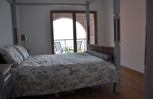 Seoca House | Luxury Azure 2 Bed Apartment with Amazing Views and Infinity Pool