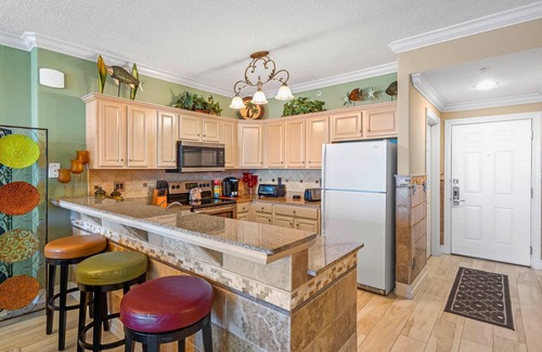 West Panama City Beach Condo | Luxury Beach Condo * Free Beach Service * July Dates Almost Gone * Book Now!