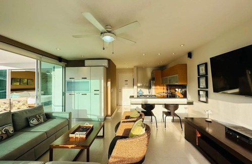 Flamingos Apartment | Luxury beach condo in Aria Ocean