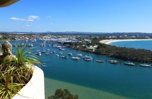 Buddina Apartment | Luxury Beach Front Apartment With Breathtaking Views