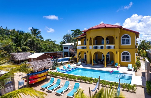 Sittee River Village House | Luxury Beach Front Pool villa