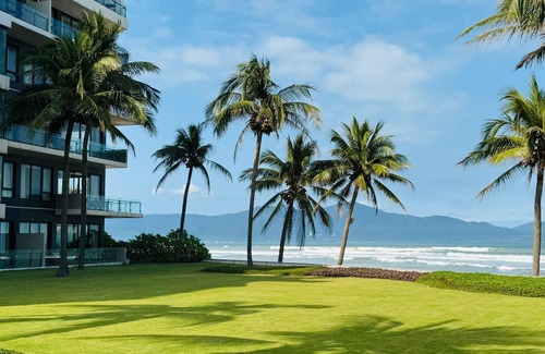 Ngu Hanh Son Apartment | Luxury Beachfront Apartment in 5-Star Resort - CG01 - Residence C