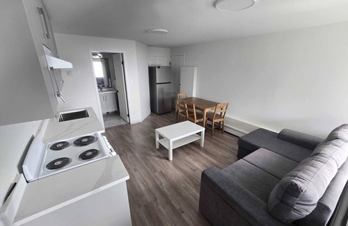 White Rock House | Luxury Beachfront Suite