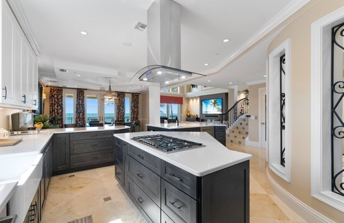 Bonita Springs House | Luxury Beachfront Vacation Getaway on Bonita Beach | Sleeps 12