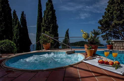 Municipality of Dubrovnik Villa | Luxury Beachfront Villa Dubrovnik Palace with private pool and jacuzzi in Dubrovnik