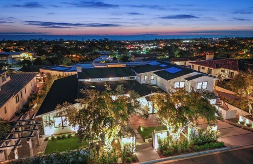 Encinitas House | Luxury Blue Ocean View Retreat