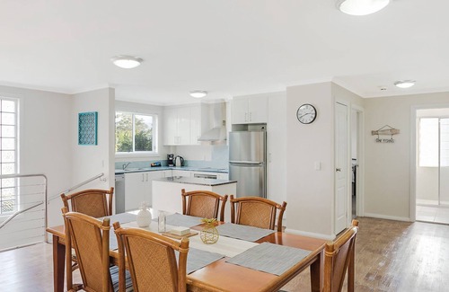Narooma Apartment | Luxury Boardwalk Apartment - Unit 7