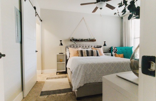 Buckhead Apartment | Luxury Buckhead Apt 5mins to Lenox, FREE PARKING 10mins to DT ATL