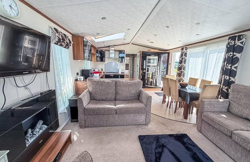 Great Yarmouth House | Luxury caravan nearby the beautiful Scratby beach in Norfolk ref 50001A