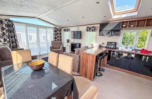 Great Yarmouth House | Luxury caravan nearby the beautiful Scratby beach in Norfolk ref 50001A