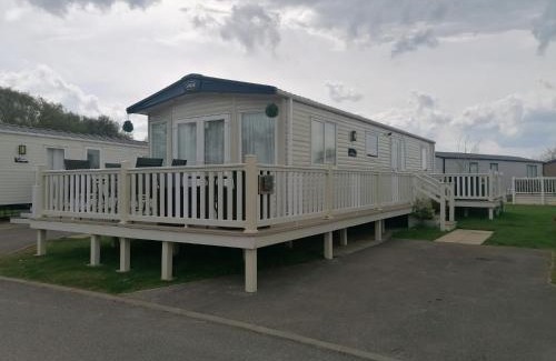 Tattershall Other | Luxury Caravan with Hot tub on Tattershall lakes