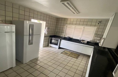 Tamandare House | Luxury Carneiros - Cond Beira Mar | 20 people