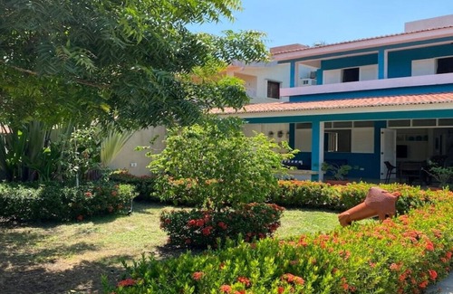 Tamandare House | Luxury Carneiros - Cond Beira Mar | 20 people