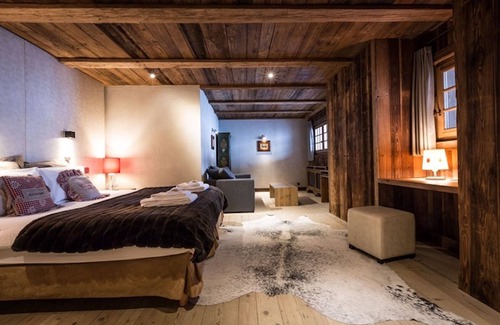 Les Bossons Ski Chalet | Luxury chalet with spa cinema and pool - by feelluxuryholidays