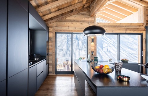 Montalbert Ski Chalet | Luxury chalet in La Plagne with SPA, direct access to slopes