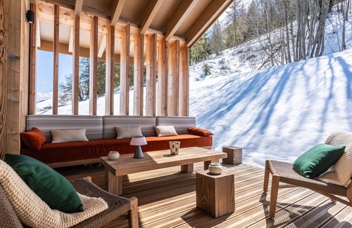 Montalbert Ski Chalet | Luxury chalet in La Plagne with SPA, direct access to slopes