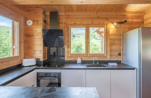 Bergers Ski Chalet | Luxury chalet 178m2, ski-in/ski-out with hammam and game room