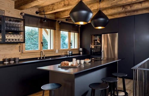 Samoens Ski Chalet | Luxury chalet at the foot of the slopes with swimming pool, spa & hammam - Samoens