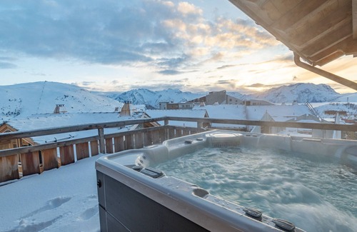 Bergers Ski Chalet | Luxury chalet, ski-in/ski-out, sauna and jacuzzi, Alpe d'Huez