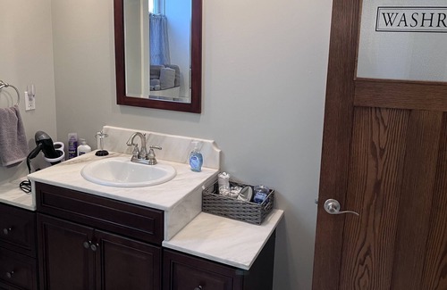 Flat Rock Condo | Luxury Condo In the heart of Flat Rock