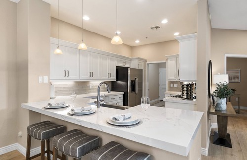 Talon Retreat Condo | Luxury Condo Living in the Perfect North Scottdale Location w/Heated Pool & Spa