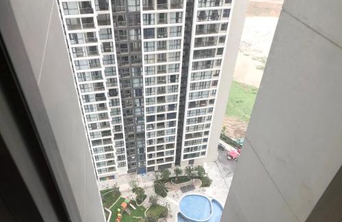 Tu Liem Apartment | Luxury Condotel Vinhomes Skylake Keangnam - Netflix free