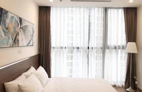Tu Liem Apartment | Luxury Condotel Vinhomes Skylake Keangnam - Netflix free