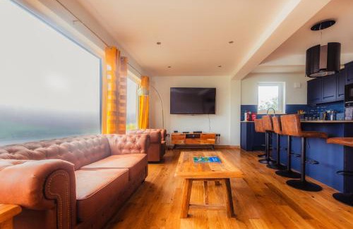 Isle of Skye House | Luxury Cottage by Fairy Pools 4