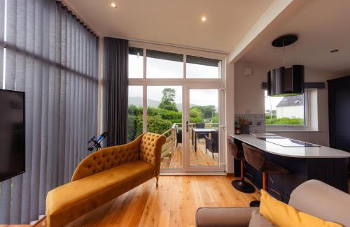 Achachork House | Luxury Cottage in Portree Hillside