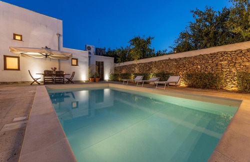 Racale Apartment | Luxury Courtyard Bilo - Racale