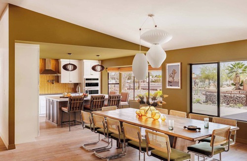 Paradise Valley Village House | Luxury Desert Homes | Expansive Backyards