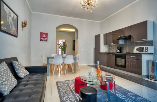 Centre Ville-Gare Apartment | Luxury Designer Flat In The Heart Of Nice