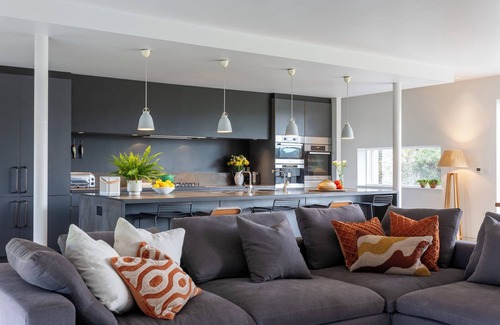 Mortehoe House | Luxury Devon holiday house with stunning sea views, close to the beach sleeps 10
