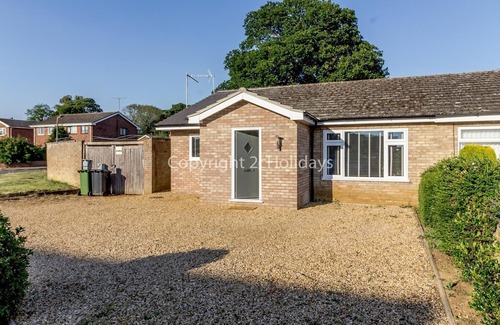 Snettisham Cottage | Luxury dog friendly Holiday Cottage in Snettisham. North Norfolk ref 99043G