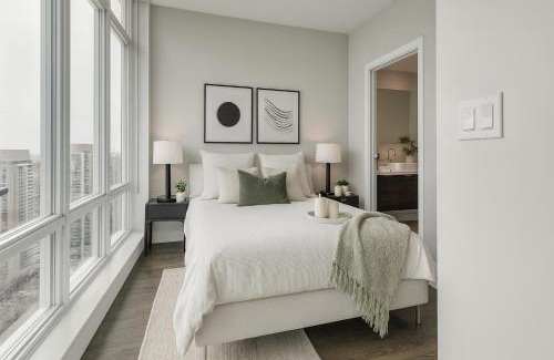 Central Apartment | Luxury Downtown Escape 2 Bedrooms on Granville