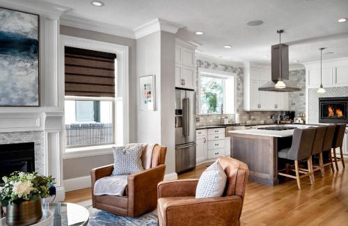 Downtown Salt Lake City House | Luxury Downtown Retreat 4br W Hot Tub & Views